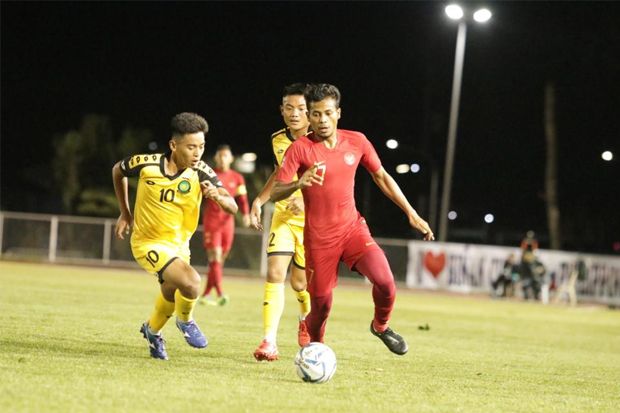 Badai Nyaris Gagalkan...