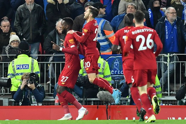 Liverpool Bobol Gawang...
