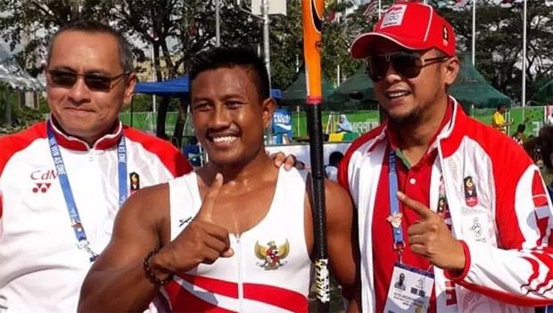 Cabang Dayung Persembahkan...