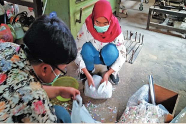 UGM Ciptakan Papan Partikel...