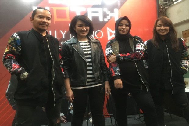 Tantri Cuti Melahirkan,...