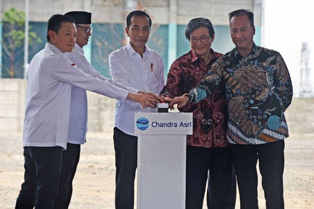 Pabrik Baru Chandra...