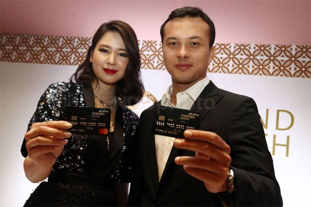 Akhir Tahun, Mandiri...