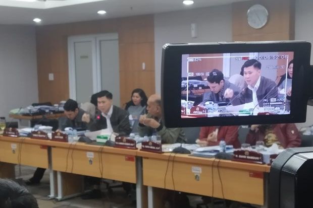 Anggota Dewan DKI Minta...