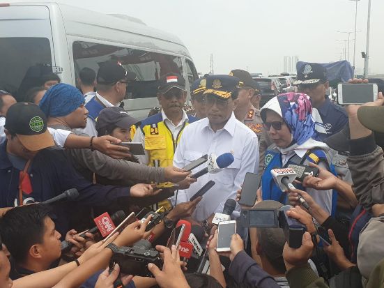 Tol Layang Japek Segera...