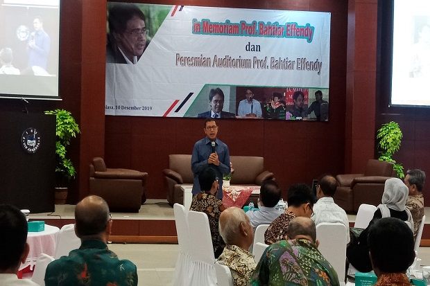 Eks Menag Sampai Guru...