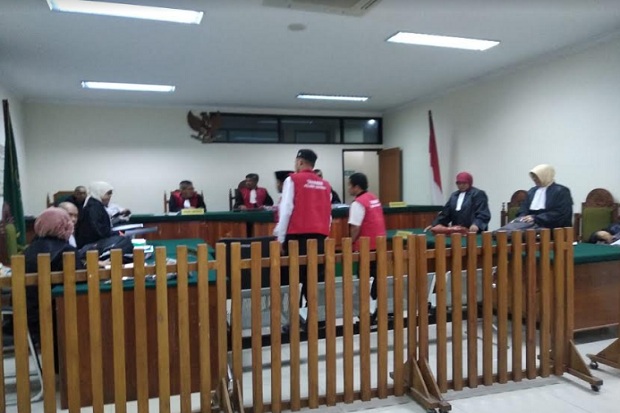 Tiduri 3 Muridnya Hingga...