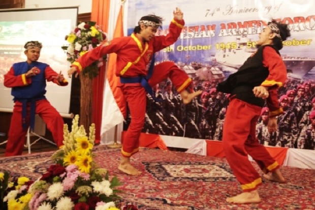 Atraksi Pencak Silat...