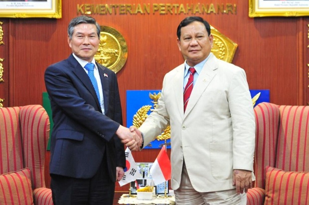 Ditemui Menhan Korea,...