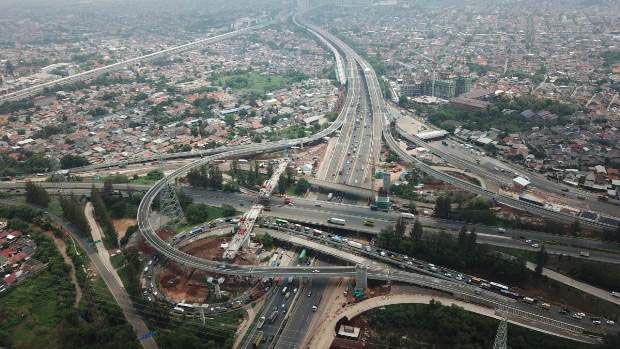 Tol Layang Japek Turut...