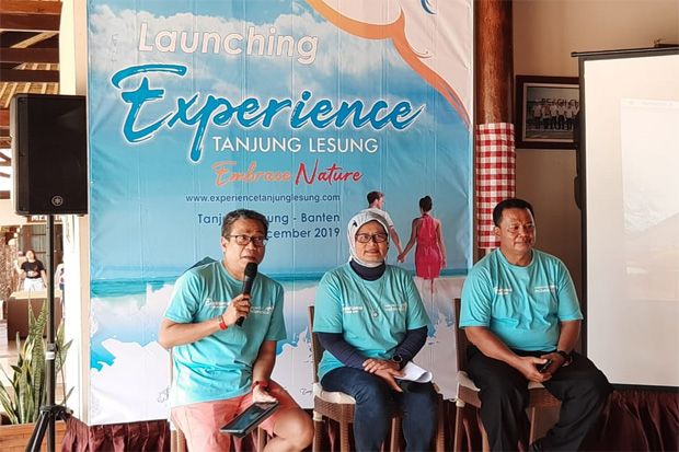 Pasarkan Pariwisata,...