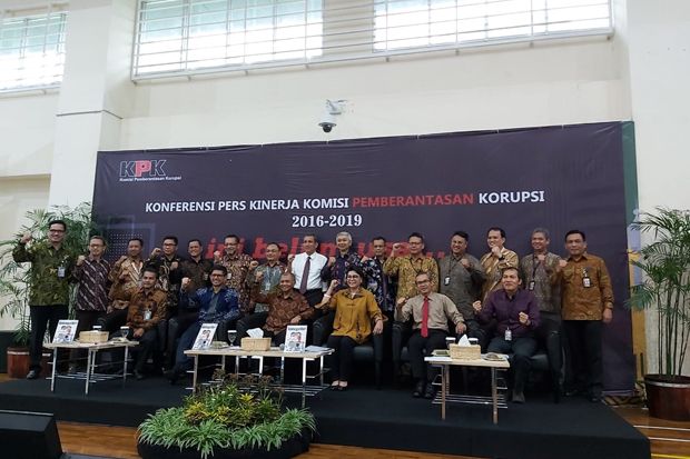 Dipimpin Agus Rahardjo...