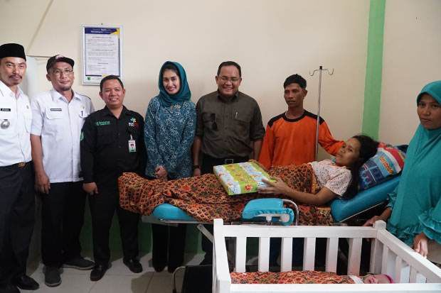 Dua Bayi Pertama Lahir...