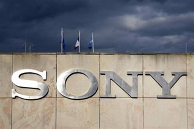 Sony Beri Sinyal Hadirkan...