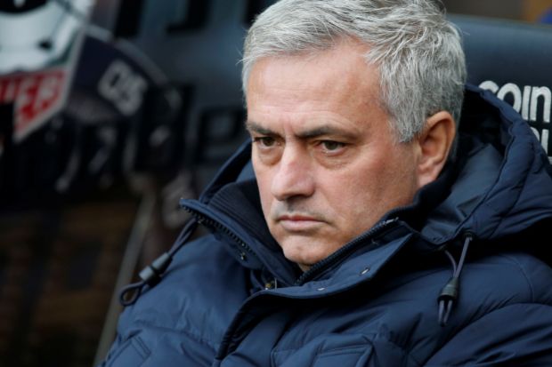 Betemu Chelsea, Mourinho...