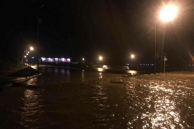 Banjir Bandang Terjang...