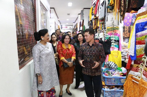 Bupati Suwirta Resmikan...