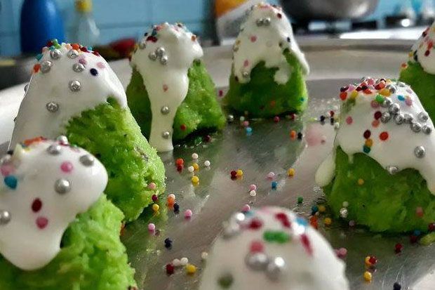 Yuk, Bikin Kue Pohon...