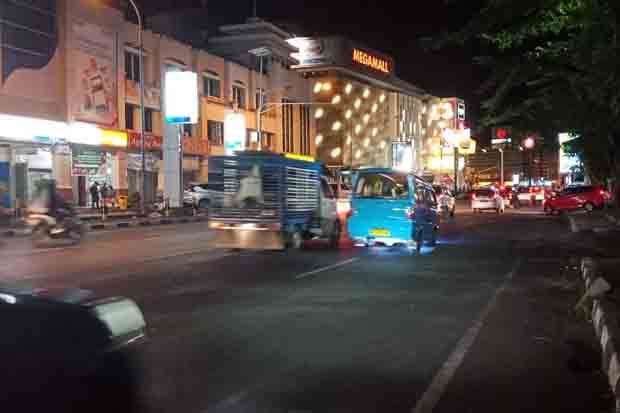 Malam Natal di Manado,...