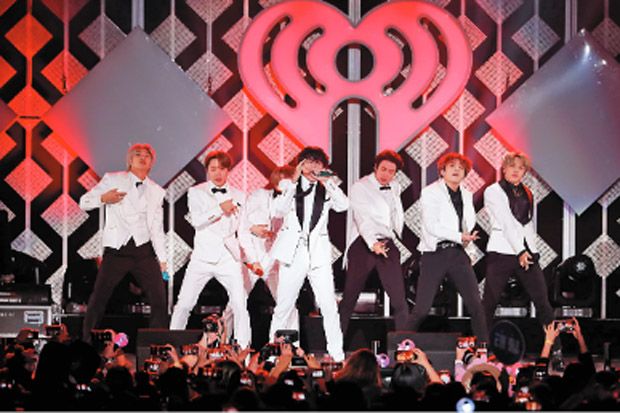 Konser Tiga Hari, BTS...