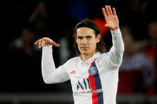 Agar Bisa Rekrut Cavani,...