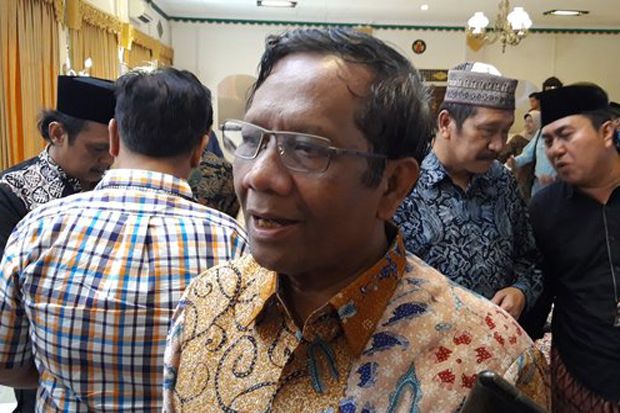Mahfud MD: Penegakan...