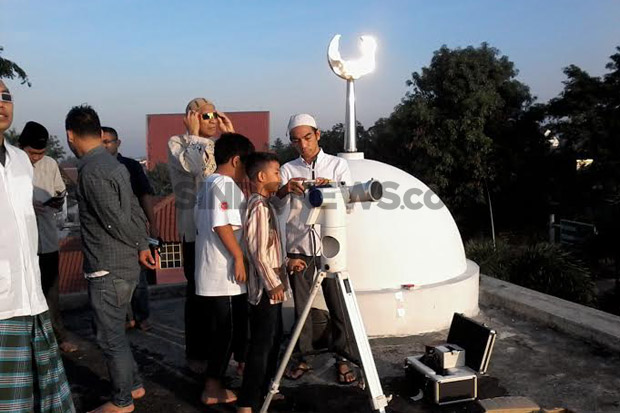 Ada Gerhana Matahari,...