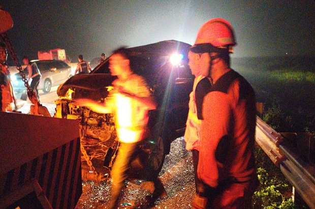 Kecelakaan Maut di Tol...