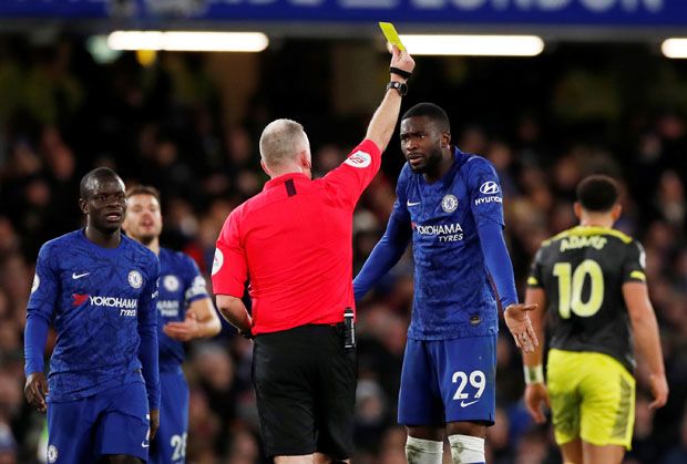 Kado Pahit Chelsea untuk...