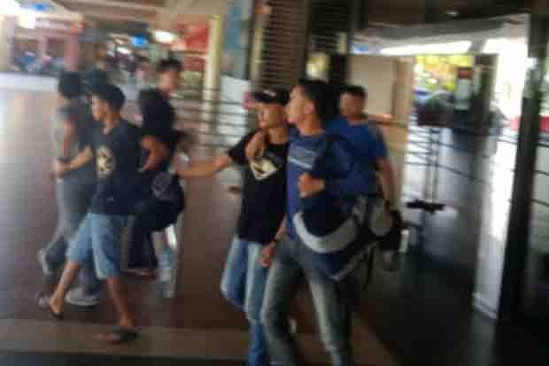 4 Perampok Dibekuk Polisi...