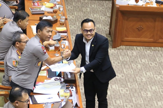 Komisi III DPR Apresiasi...