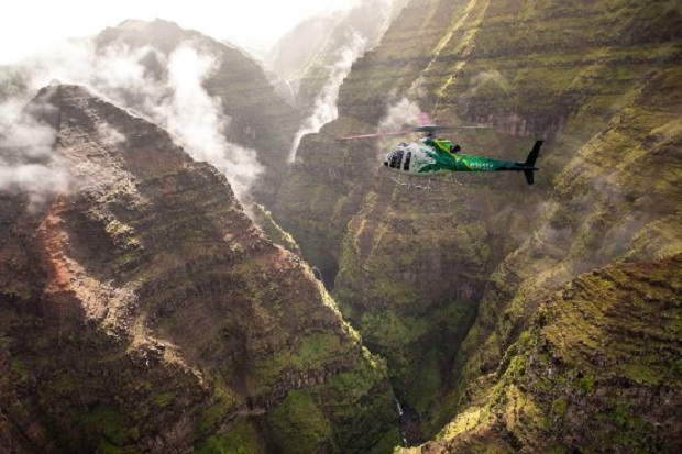 Helikopter Tamasya Angkut...