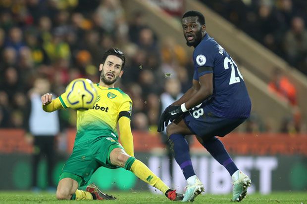 Tottenham Main Imbang,...