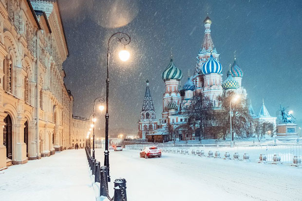 Moscow Kehilangan Salju...