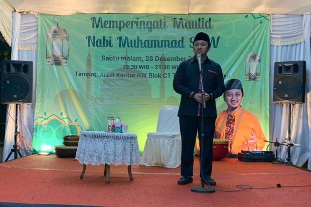 Ustaz Yusuf Mansur Beri...