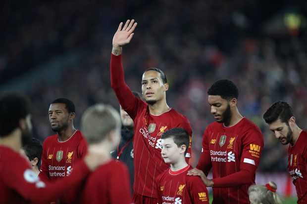 Liverpool Dominan, Van...