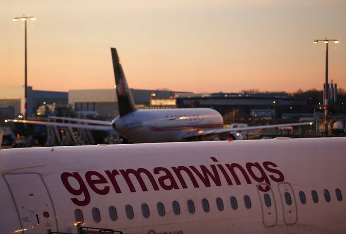 Kru Germanwings Mogok...