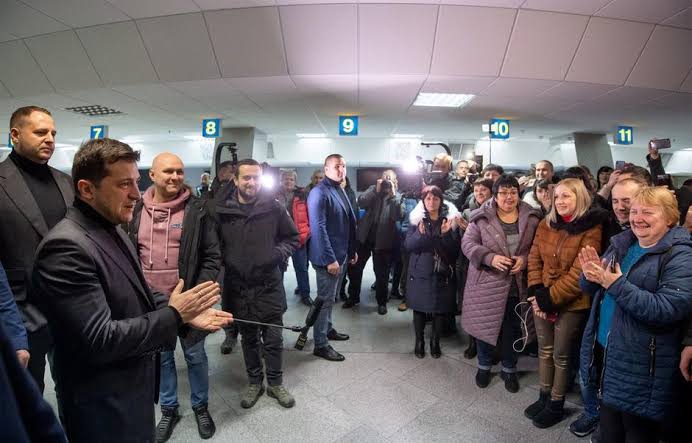 Ukraina Gelar Pertukaran...
