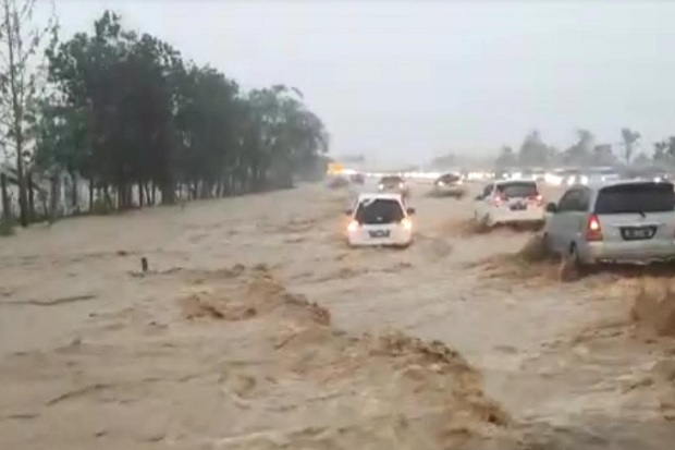 Tol Cipali Banjir, Polisi...