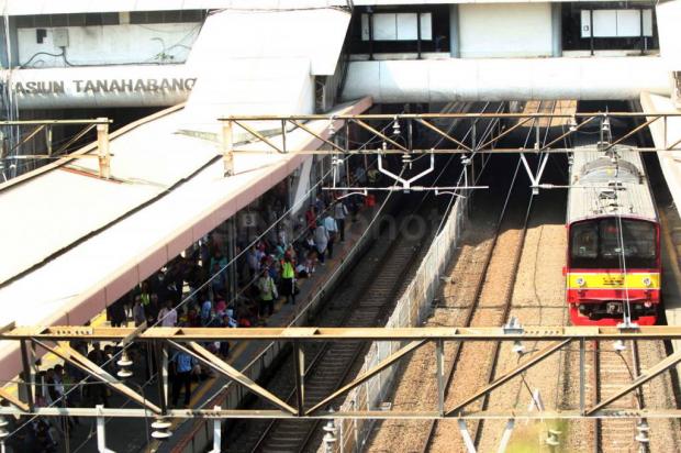 Banjir di Stasiun Tanah...
