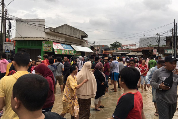 Musibah Terbesar, Kompleks...
