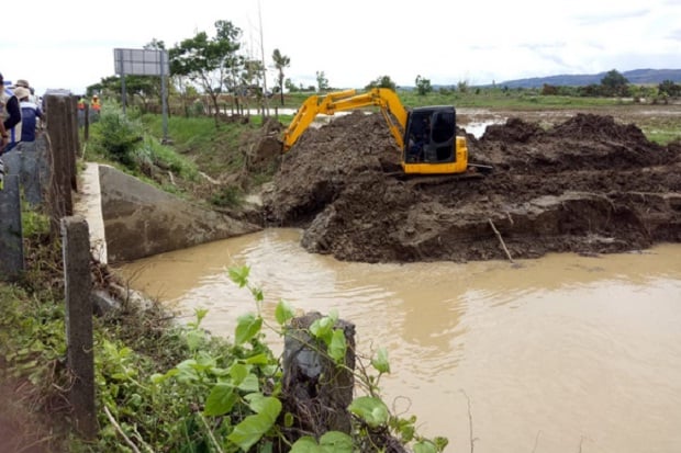 Atasi Banjir di Tol...