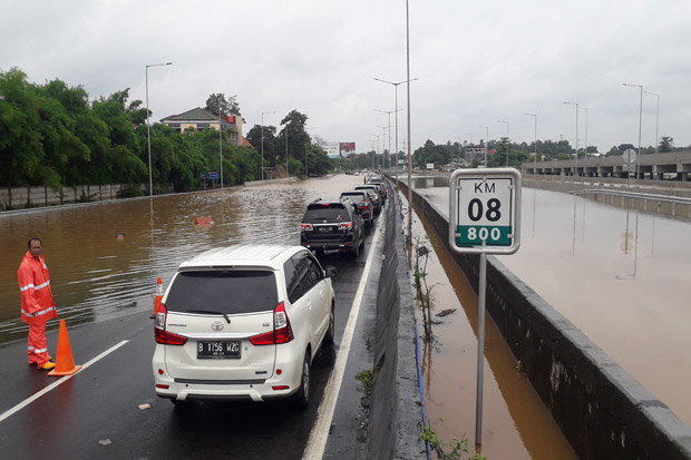 Kompensasi Banjir, Jalan...