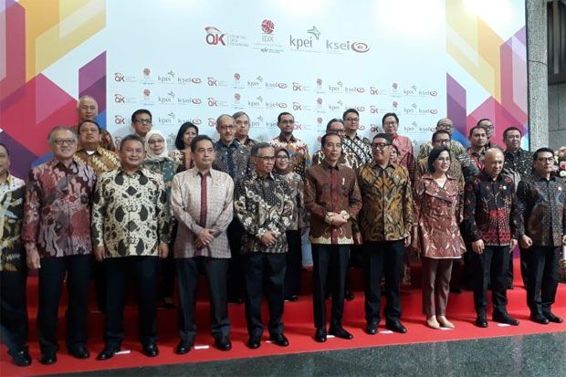 Buka Awal Bursa 2020,...