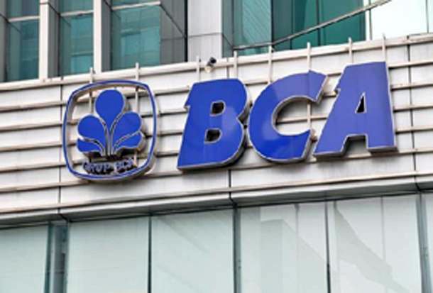 Banjir, BCA Tutup 38...