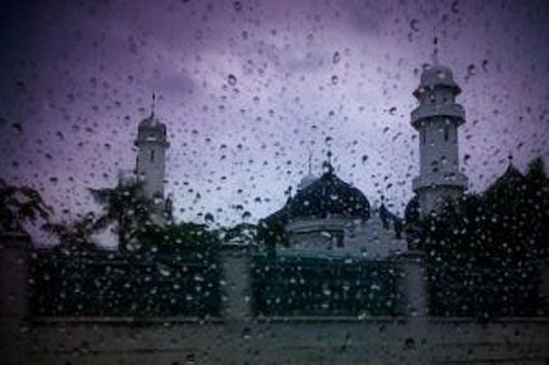 Kisah Sahabat Nabi Terhalang...