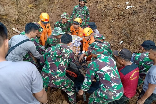 Banjir-Longsor Sangihe,...