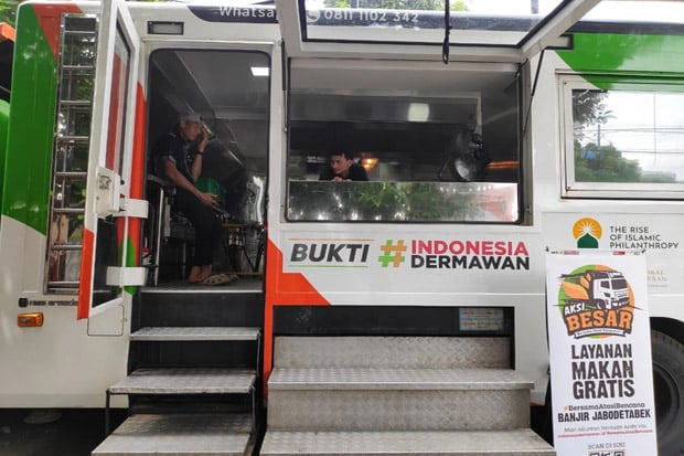 Terjunkan Dua Food Truck,...