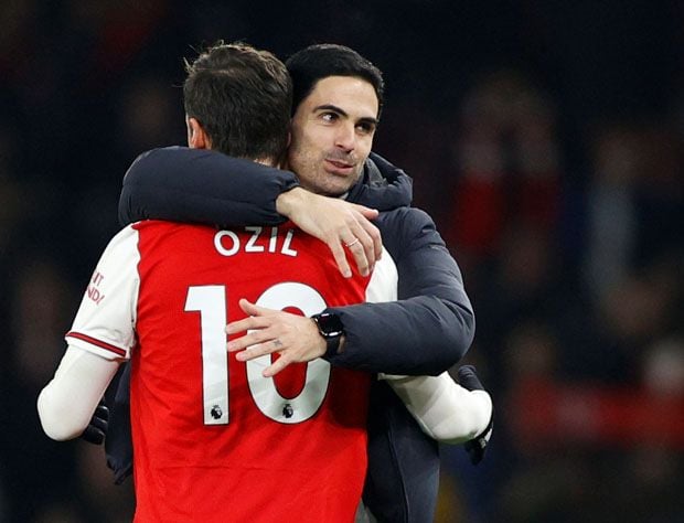 Piala FA, Momentum Arsenal...