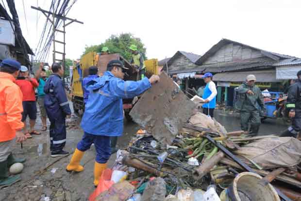 Penanganan Usai Banjir,...